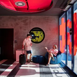  Hostel Amistat